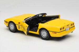 Chevrolet Corvette C4 Indianapolis 500 Pace Car Gelb Greenlight 1:18 11801-06 Metall – Bild 5 von 8
