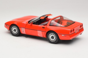 Chevrolet Corvette C4 Larry Sellers Big Lebowski Movie Car GreenLight 1:18 13533 Metall – Bild 5 von 6