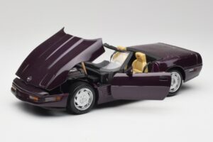 Chevrolet Corvette C4 LT4 Cabriolet Lila Metallic Maisto 1:18 50277 Metall – Bild 2 von 8