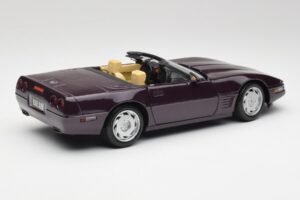Chevrolet Corvette C4 LT4 Cabriolet Lila Metallic Maisto 1:18 50277 Metall – Bild 3 von 8
