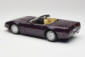 Chevrolet Corvette C4 LT4 Cabriolet Lila Metallic Maisto 1:18 50277 Metall – Bild 7 von 8
