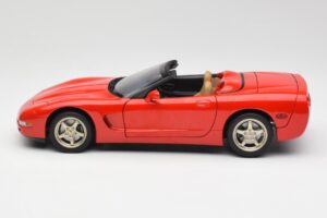Chevrolet Corvette C5 Cabriolet Rot UT Models 1:18 21006 Metall – Bild 4 von 8