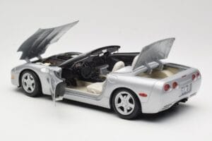 Chevrolet Corvette C5 Cabriolet Silber Maisto 1:18 50317 Metall – Bild 5 von 8