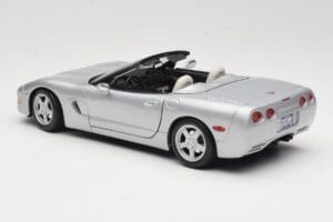 Chevrolet Corvette C5 Cabriolet Silber Maisto 1:18 50317 Metall – Bild 7 von 8