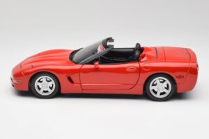 Chevrolet Corvette C5 Cabriolet Torch Rot Maisto 1:18 50318 Metall – Bild 4 von 8