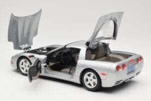 Chevrolet Corvette C5 Silber Bburago 1:18 3056 Metall – Bild 5 von 8