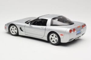 Chevrolet Corvette C5 Silber Bburago 1:18 3056 Metall – Bild 7 von 8