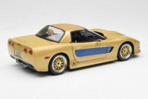 Chevrolet Corvette C5 Guldstrand Signature Edition Gold Maisto 1:18 31657 Metall – Bild 3 von 8