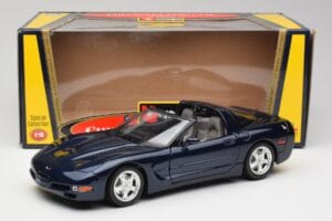 Chevrolet Corvette C5 Nassau Blau Bburago 1:18 30166 Metall – Bild 8 von 8