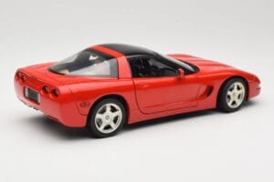 Chevrolet Corvette C5 Targa Rot UT Models 1:18 21001 Metall – Bild 3 von 8
