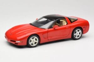 Chevrolet Corvette C5 Targa Rot UT Models 1:18 21001 Metall