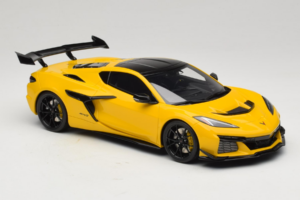 Chevrolet Corvette C8 ZR1 Gelb GT Spirit 1:18 GT528 Resin – Bild 4 von 6