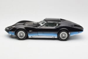 Chevrolet Corvette Manta Ray Blau AUTOart 1:18 71041 Metall – Bild 4 von 8