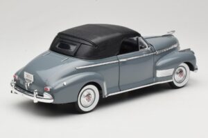 Chevrolet Deluxe Cabriolet Mit Softtop Grau Eagles Race 1:18 7497276 Metall – Bild 3 von 8