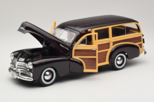 Chevrolet Fleetmaster Woody Schwarz Maisto 1:18 56043 Metall – Bild 2 von 8