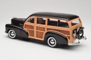 Chevrolet Fleetmaster Woody Schwarz & Wood Panels Maisto 1:18 43697545B Metall – Bild 7 von 8