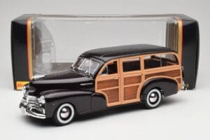 Chevrolet Fleetmaster Woody Schwarz & Wood Panels Maisto 1:18 43697545B Metall – Bild 8 von 8