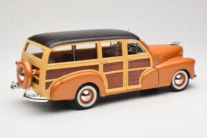 Chevrolet Fleetmaster Woody Gold Maisto 1:18 56042 Metall – Bild 3 von 8