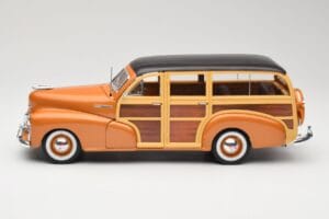 Chevrolet Fleetmaster Woody Gold Maisto 1:18 56042 Metall – Bild 4 von 8