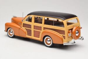 Chevrolet Fleetmaster Woody Gold Maisto 1:18 56042 Metall – Bild 7 von 8