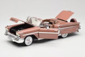 Chevrolet Impala Cabriolet Braun Motormax 1:18 73112 Metall – Bild 2 von 8