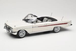 Chevrolet Impala Cabriolet Weiss Sun Star 1:18 3405 Metall