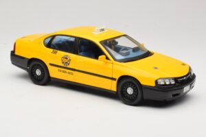 Chevrolet Impala Taxi Maisto 1:18 36617 Metall – Bild 6 von 8
