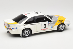 Opel Manta 400 Group B Rally Tour de Corse 1984 Mit Chevrolet G30 Servicefahrzeug Otto 1:18 OT491 Resin – Bild 11 von 13