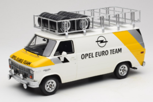 Opel Manta 400 Group B Rally Tour de Corse 1984 Mit Chevrolet G30 Servicefahrzeug Otto 1:18 OT491 Resin – Bild 4 von 13
