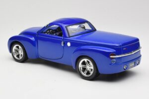 Chevrolet SSR Concept Blau Maisto 1:18 531612 Metall – Bild 7 von 8