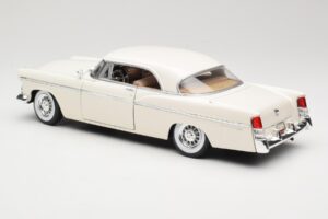 Chrysler 300B Weiss Maisto 1:18 531897 Metall – Bild 7 von 8