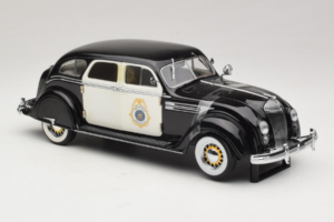 Chrysler Airflow Polizeiauto Signature Models 1:18 CCSM01 Metall – Bild 4 von 6