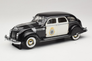 Chrysler Airflow Polizeiauto Signature Models 1:18 CCSM01 Metall