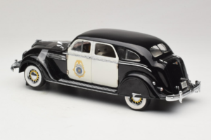 Chrysler Airflow Polizeiauto Signature Models 1:18 CCSM01 Metall – Bild 5 von 6
