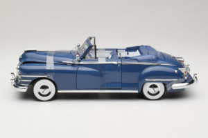 Chrysler New Yorker Blau Signature Models 1:18 CT-68629 Metall – Bild 3 von 6