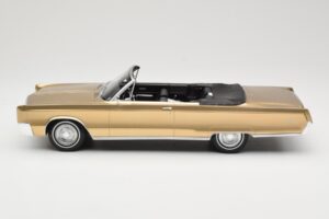 Chrysler Newport Cabriolet Gold Metallic BoS Models 1:18 BOS273 Resin – Bild 3 von 6