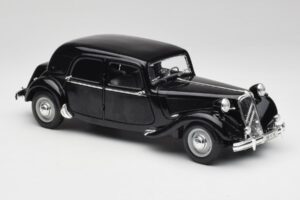 Citroen 15CV 6 Cyl Schwarz Maisto 1:18 31821 Metall – Bild 6 von 8