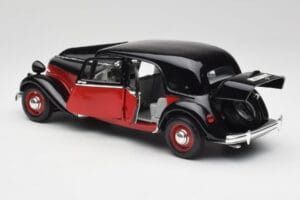 Citroen 15CV 6 Cyl Schwarz & Rot Valmy Maisto 1:18 56009 Metall – Bild 5 von 8