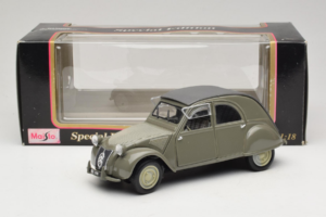 Citroen 2CV Grün Maisto 1:18 50289 Metall – Bild 8 von 8