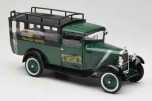 Citroen C4 F Palace Hotel Grün Solido 1:18 118303-00 Metall – Bild 4 von 6
