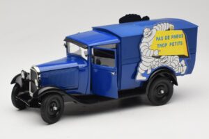 Citroen C4 F Pas de Pneus Trop Petit Blau Solido 1:18 151235-00 Metall – Bild 2 von 8