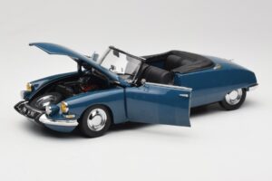 Citroen DS 19 Cabriolet Rot Sun Star 1:18 4742 Metall – Bild 2 von 8