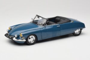 Citroen DS 19 Cabriolet Rot Sun Star 1:18 4742 Metall