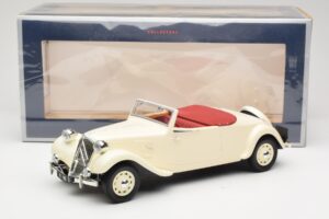 Citroen Traction Avant 11B Cabriolet Creme Norev 1:18 181440 Metall – Bild 6 von 6