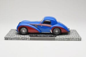 Delahaye Type 145 V12 Coupe Blau Rot Minichamps 1:18 107116121 Resin – Bild 3 von 6