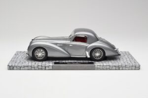 Delahaye Type 145 V12 Coupe Mullin Museum Minichamps 1:18 107116120 Metall – Bild 3 von 6