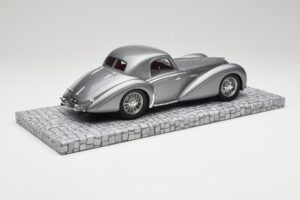 Delahaye Type 145 V12 Coupe Mullin Museum Minichamps 1:18 107116120 Metall – Bild 5 von 6