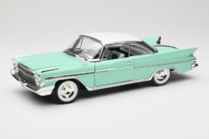 DeSoto Adventurer Grün American Mint 1:18 92738 Metall
