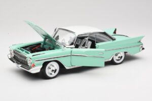 DeSoto Adventurer Grün Road Signature 1:18 92738-R1 Metall – Bild 2 von 8