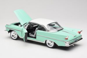 DeSoto Adventurer Grün Road Signature 1:18 92738-R1 Metall – Bild 5 von 8